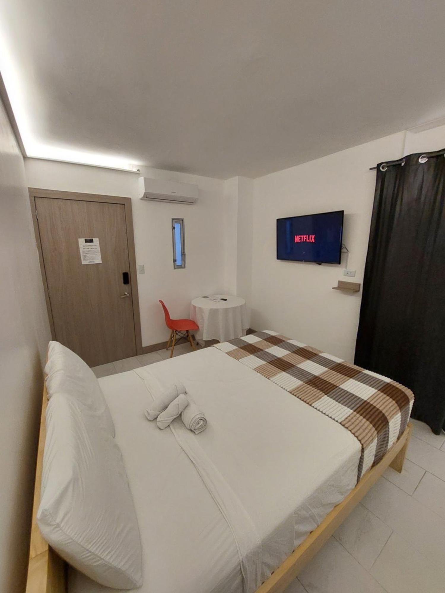 Libertad 109 Hotel Con Generador Electrico ラ・リベルター エクステリア 写真