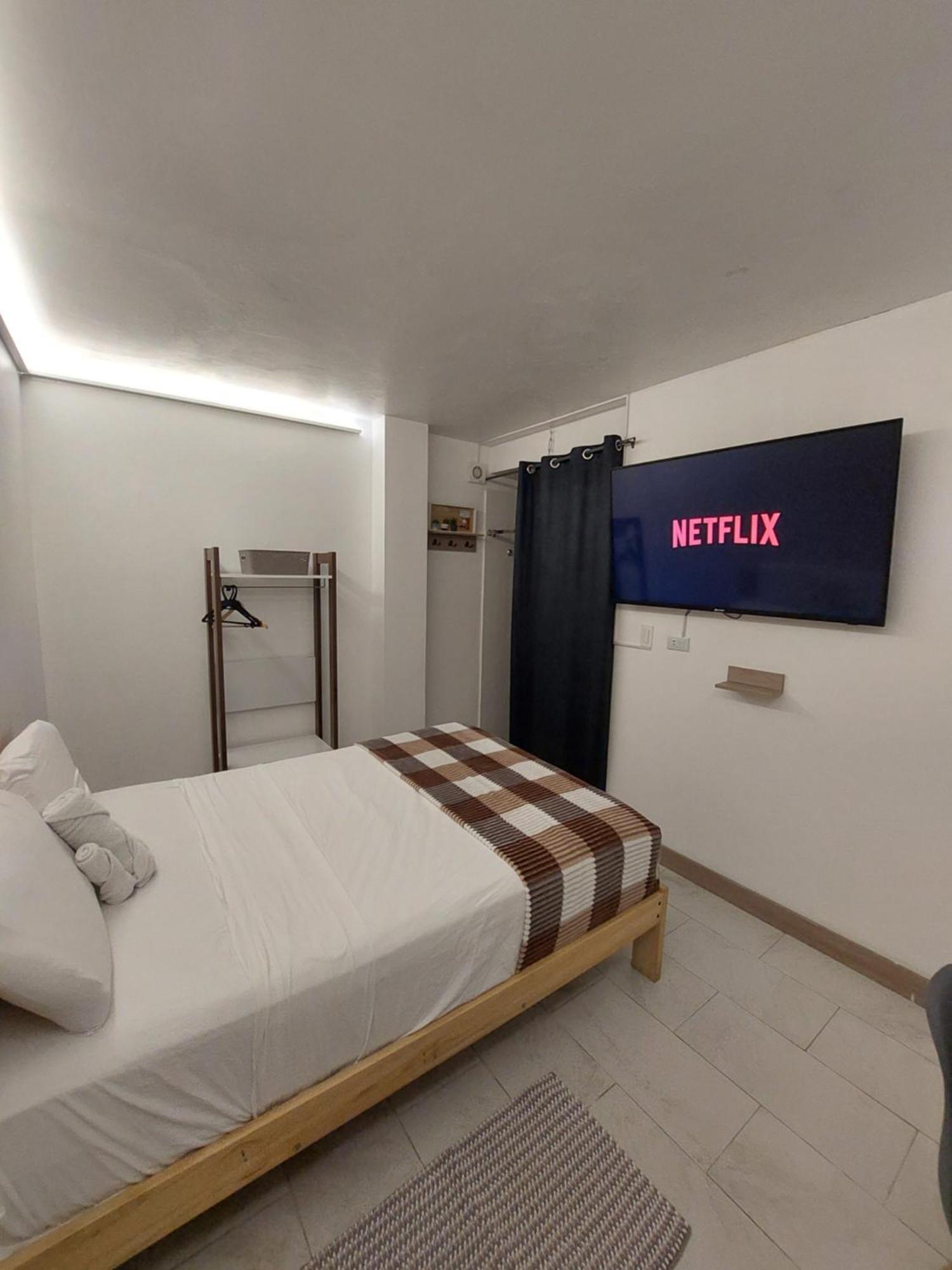 Libertad 109 Hotel Con Generador Electrico ラ・リベルター エクステリア 写真